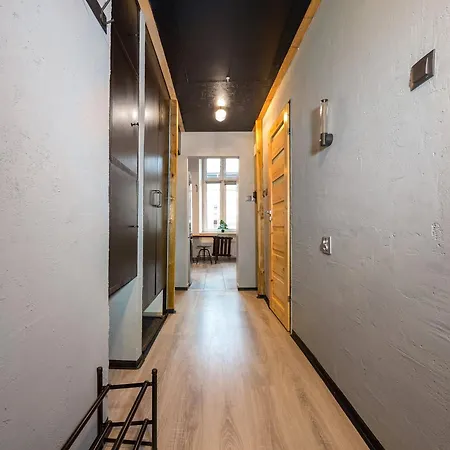 Pomorska Cosy With Mezzanine By Bookinghost Wroclaw