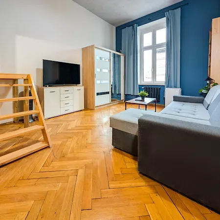 Pomorska Cosy With Mezzanine By Bookinghost דירה