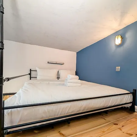 Pomorska Cosy With Mezzanine By Bookinghost ורוצלב