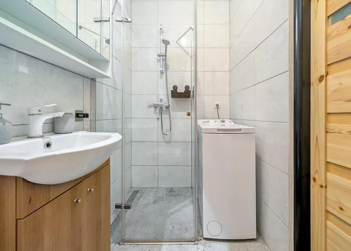 Apartamento Pomorska Cosy With Mezzanine By Bookinghost *